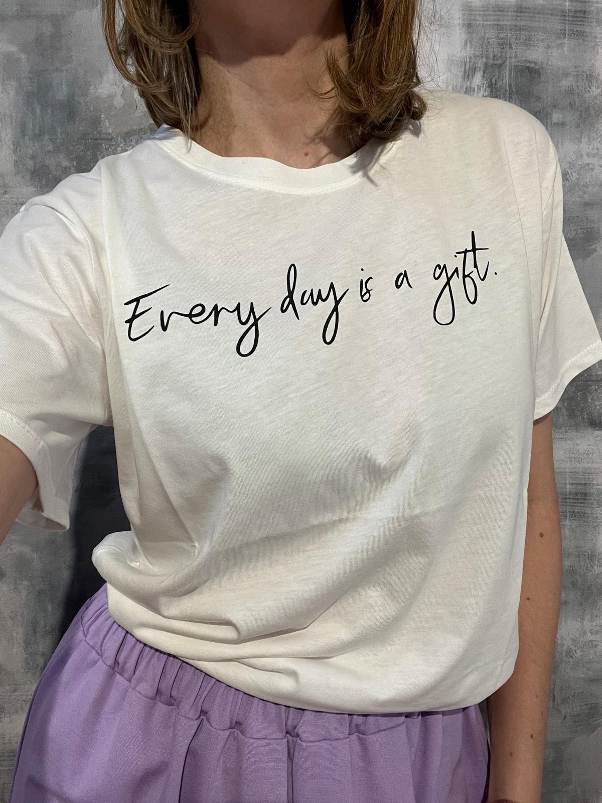 T-shirt Every Day