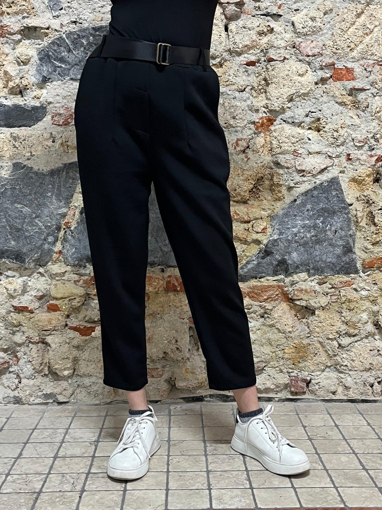 Pantalone Essential Chic