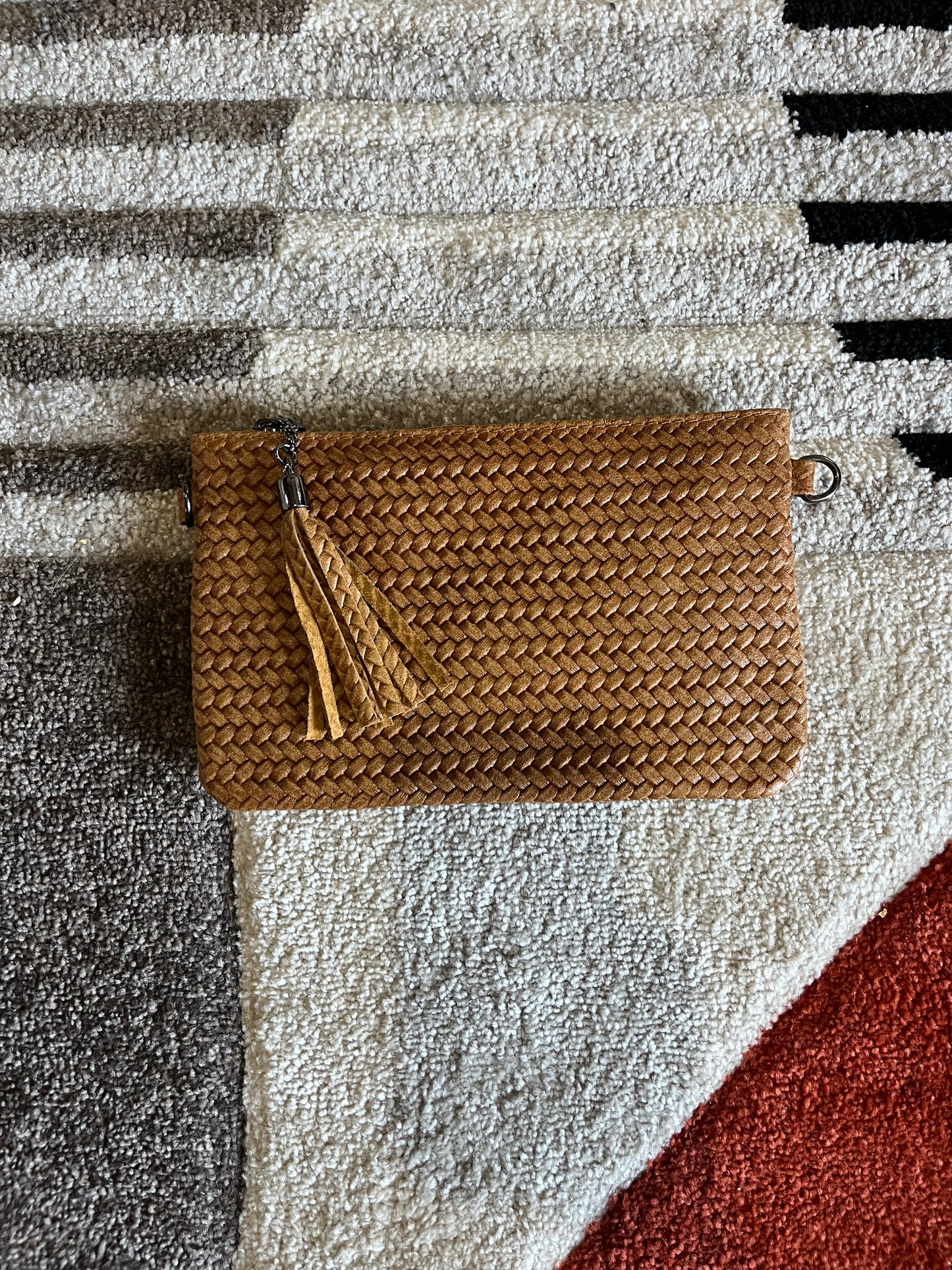 Borsa Nora