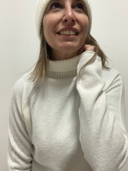Maglione Laura
