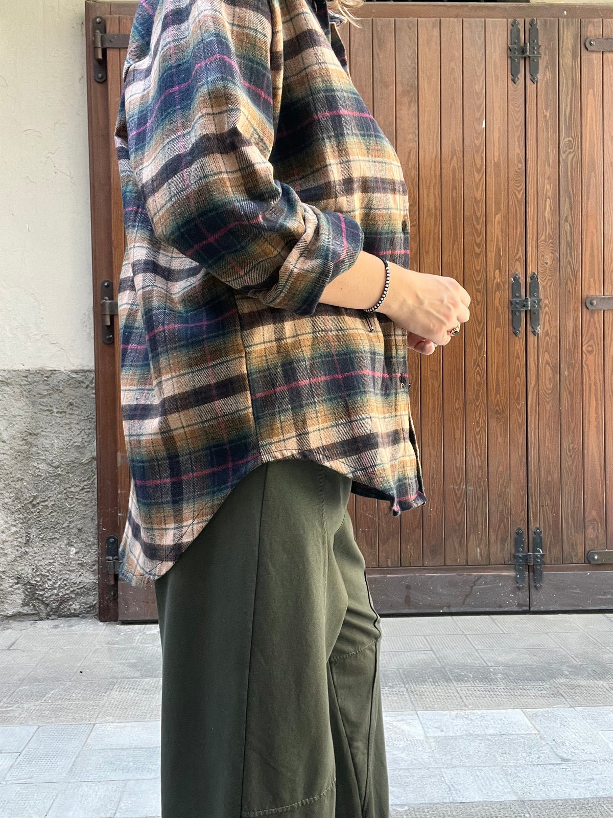 Camicia Over a Quadri