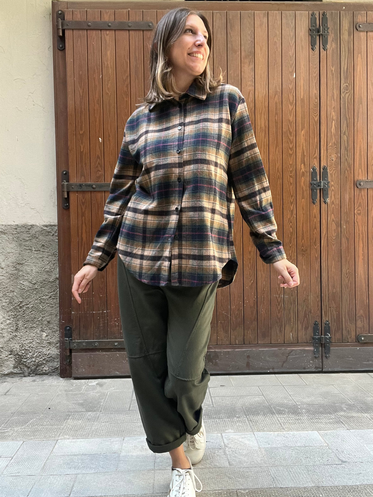 Camicia Over a Quadri