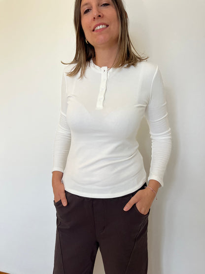 Maglia Basic con Bottoncini