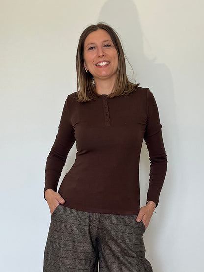 Maglia Basic con Bottoncini